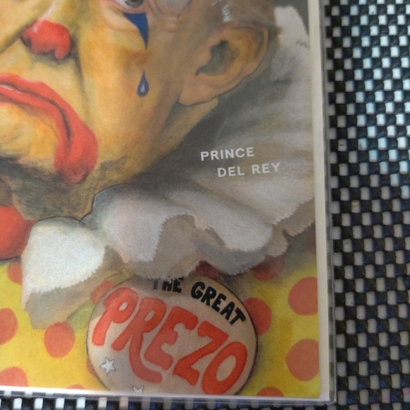 Comic Book - Picture 3 of 4